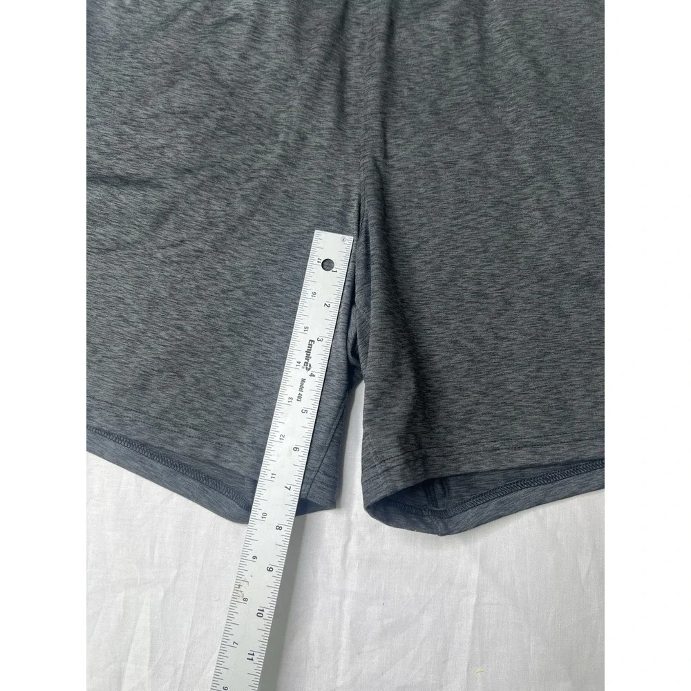 NWT VRST‎ Mens Relaxed Fit Everyday Shorts - Large Gray / Black